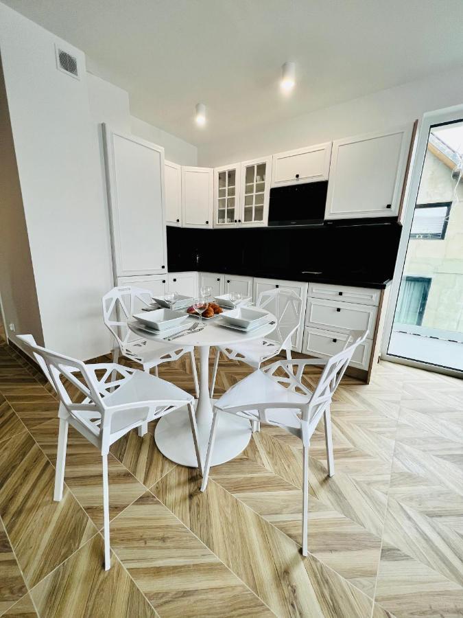 Sunbaltic Premium Ustka, II Poziomy, Przy Lesie, Dwa Balkony, Klimatyzacja, Parking Apartment Bagian luar foto
